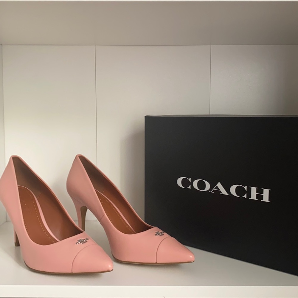 NIB light pink Coach pumps